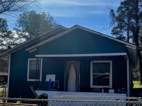 221 Cypress Ave, Hattiesburg, MS 39401