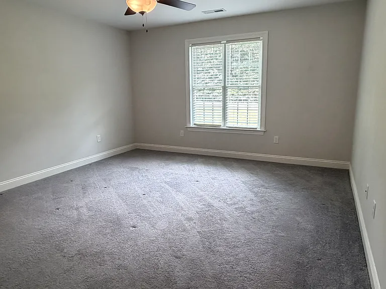 102 Cedar Crest Rd — Photo 9