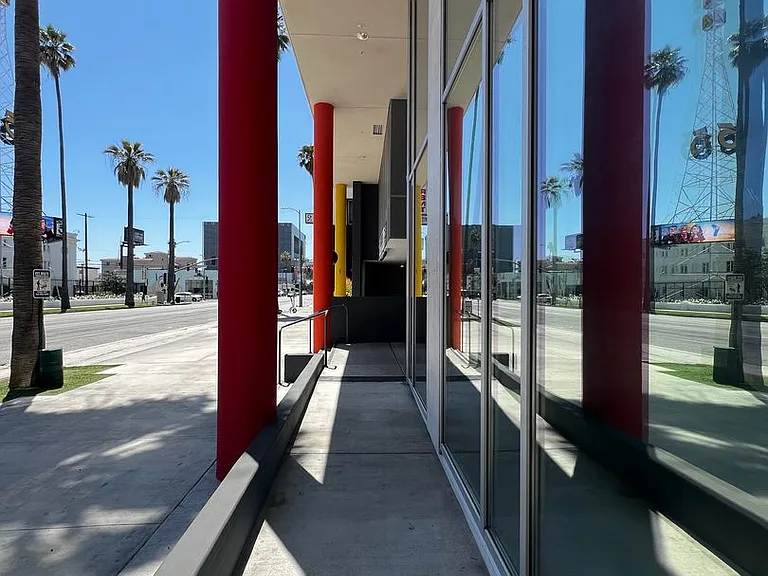 The William on Sunset — Photo 55