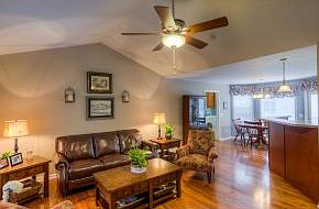 3rd image of 201 Henrys Ln