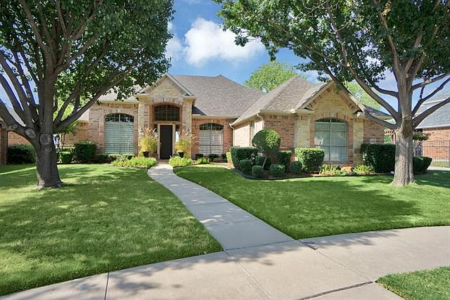 1st image of 6045 Cypress Cove Dr