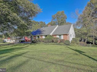 13220 Old Chapel Rd, Bowie, MD 20720