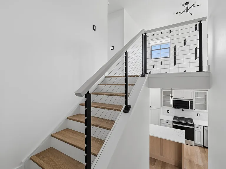 521 Harmony Rd — Photo 15