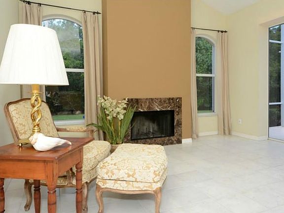 4th image of 8948 Huntington Pointe Dr