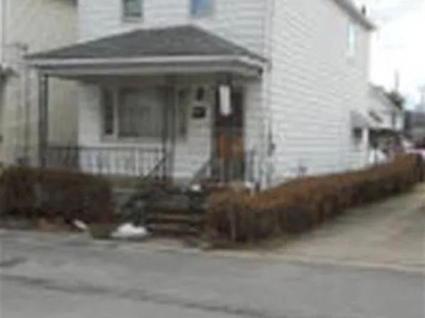 9 Mott St, Kingston, PA 18704