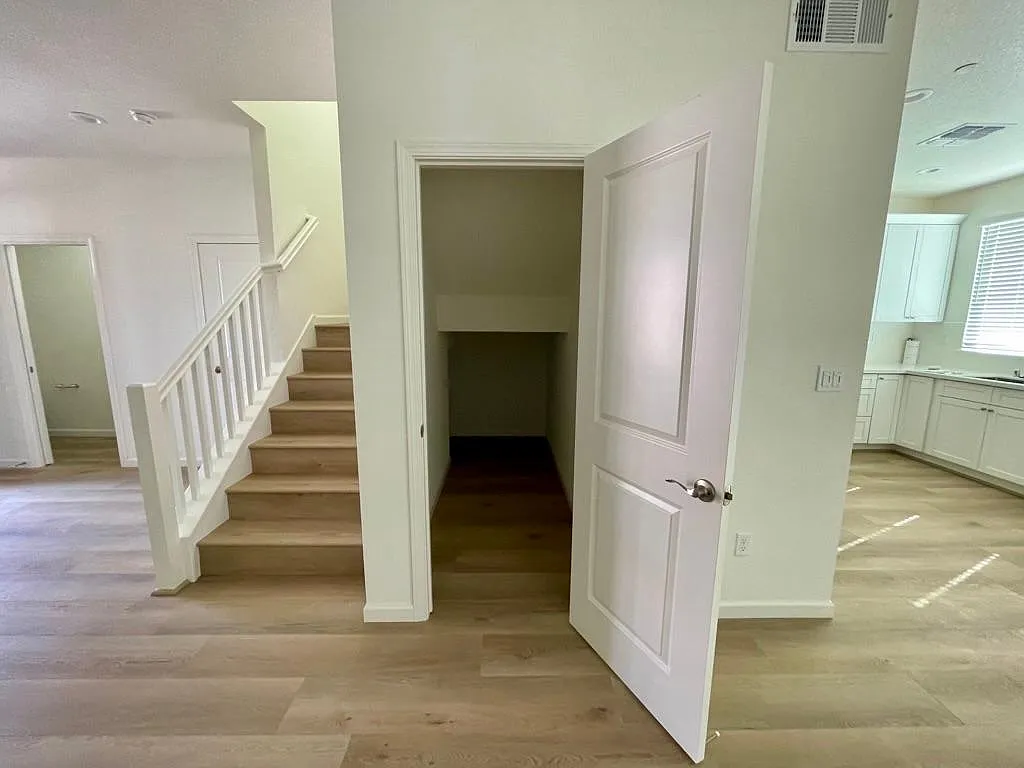 3 bed, 2.5 bath, 1522 sqft, $2,600 — Photo 4
