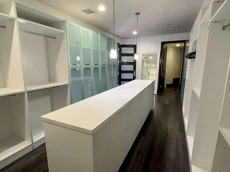 6425 Weidlake Dr — Photo 28
