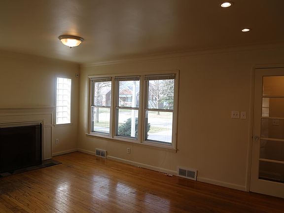 ALL FLOORS HAVE BEEN REFINSHED THIS IS AN OLD PICTURE