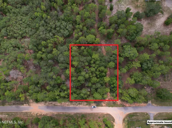 107 PARIS Street, Interlachen, FL 32148