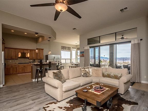 4th image of 1215 Inverness Court