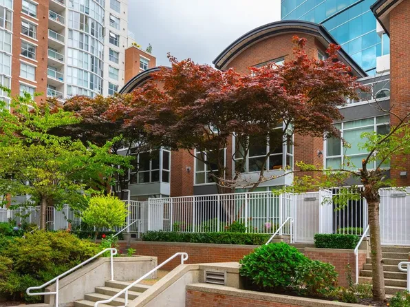 1268 Quebec St, Vancouver, BC V6A 4G7