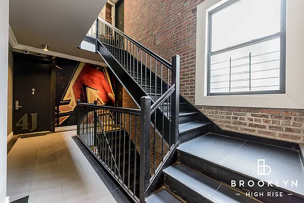 Rented by Brooklyn High Rise LLC | media 10