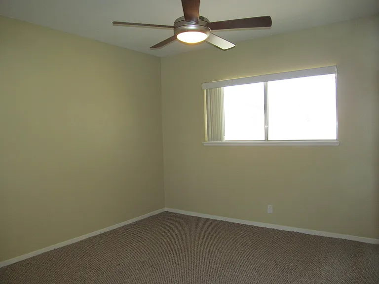 1816 Hermitage Dr — Photo 16