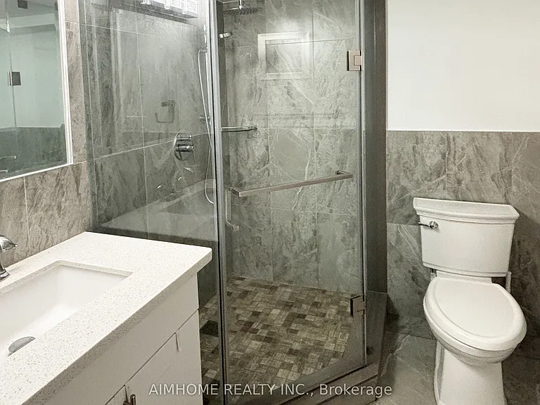 103 Clarinda Dr — Photo 31
