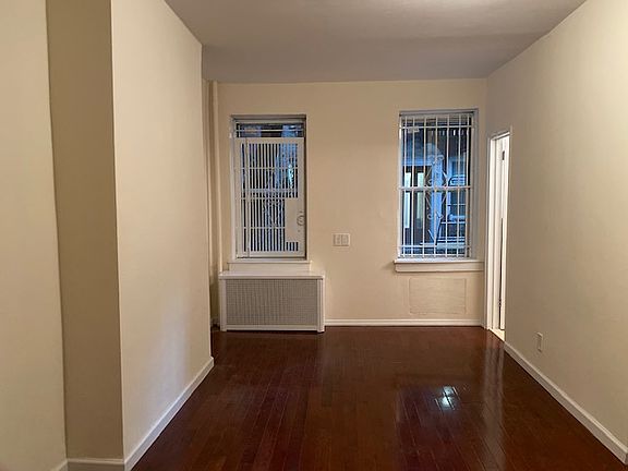 2nd image of 141 E 13th St Frnt 1