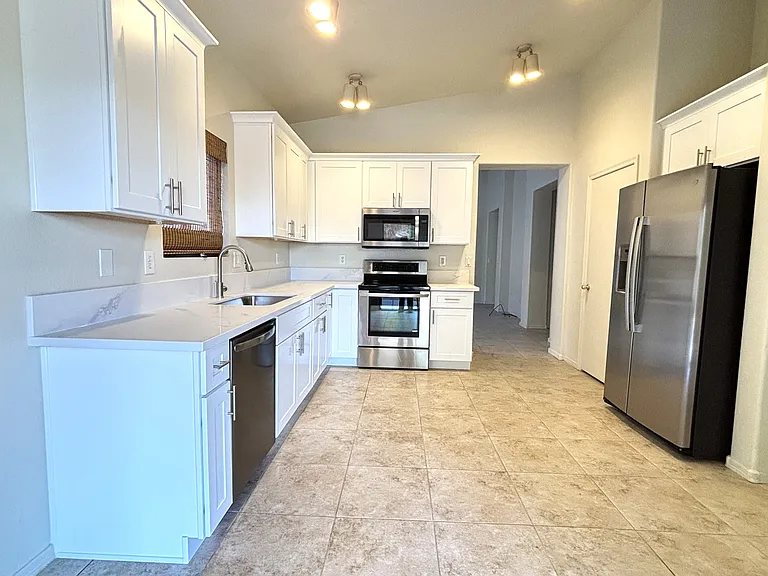 82 S Criss Pl — Photo 16