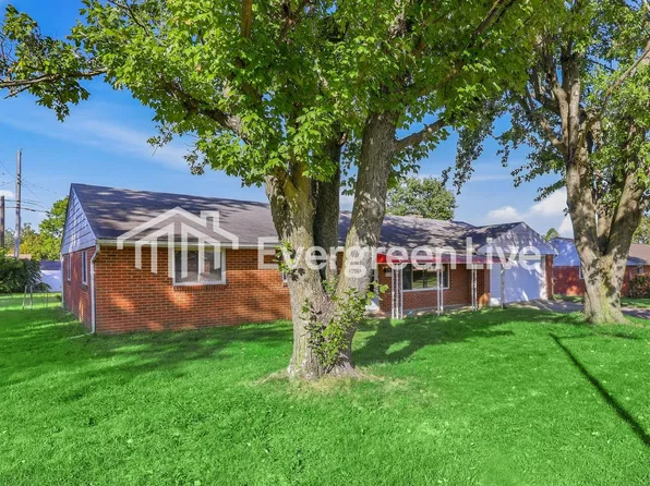 321 Heather St, Englewood, OH 45322