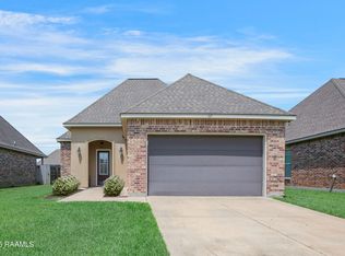 107 Maddox Jude Dr, Maurice, LA 70555