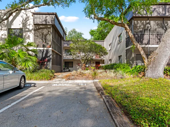11720 Raintree Village Blvd APT A, Temple Terrace, FL 33617
