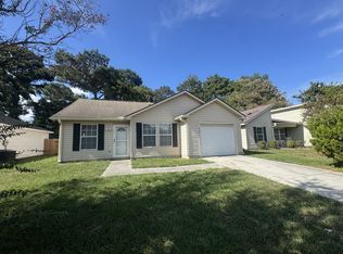 2045 Steeple Chase Ct, Jacksonville, NC 28546