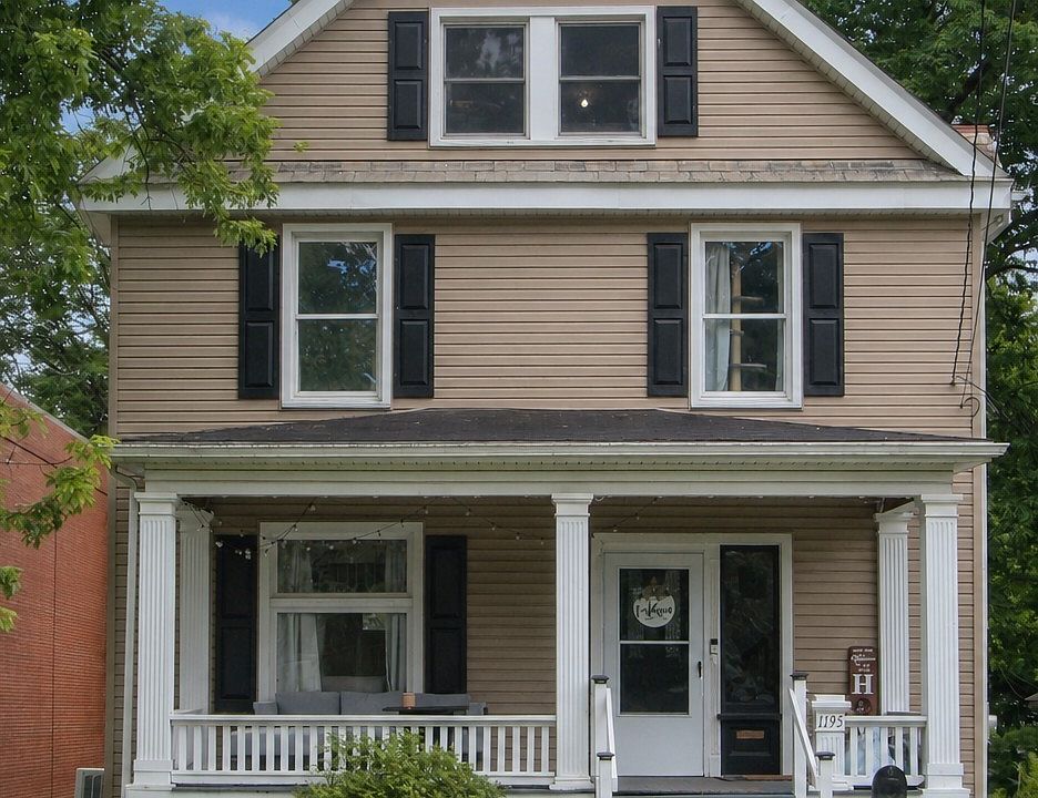 1st image of 1195 Cleveland St