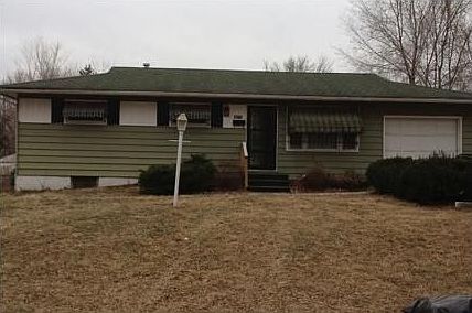 1st image of 4617 E 43rd St