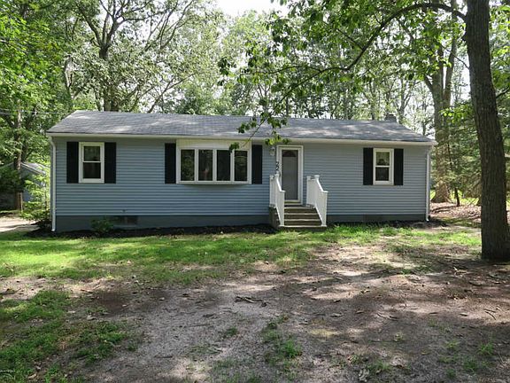 2nd image of 22 Kenyon Dr
