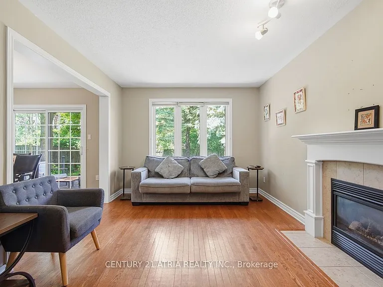 806 Marigold St — Photo 5