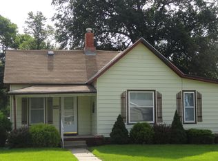 800 7th Ave, Fairmont, NE 68354
