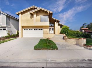 2 Glorieta E, Irvine, CA 92620