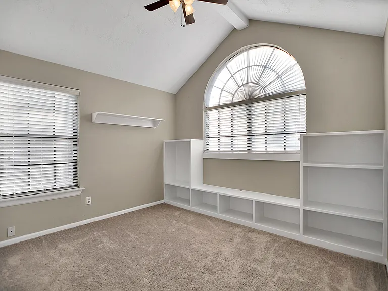 20431 Lone Star Oak St — Photo 14