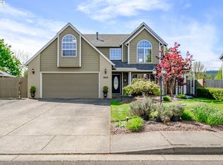 1639 SW Filbert Ln, Dallas, OR 97338