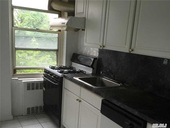 2nd image of 147-27 38th Ave #G34