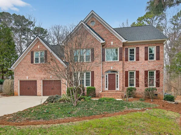 104 Buckeye Ln, Chapel Hill, NC 27516