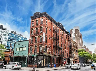 Rented by REAL New York