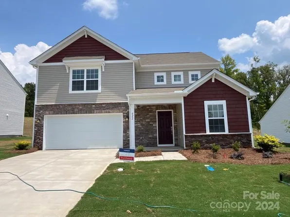 622 Mile Creek Rd, Edgemoor, SC 29712