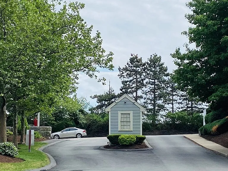 200 Falls Blvd #D309 — Photo 41