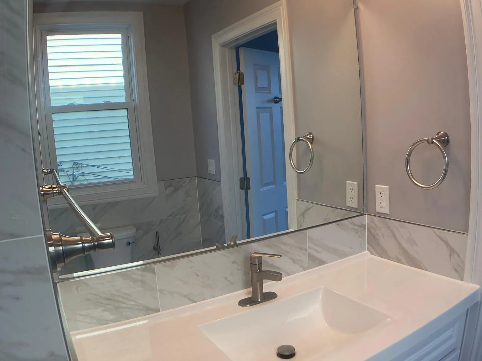 4 bed, 1200 sqft, $1,399 — Photo 3