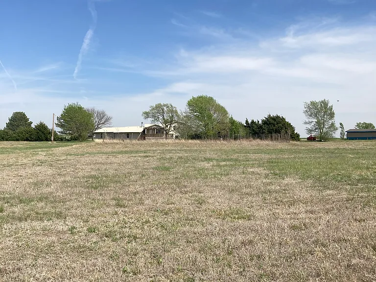 Kansa Ln — Photo 46