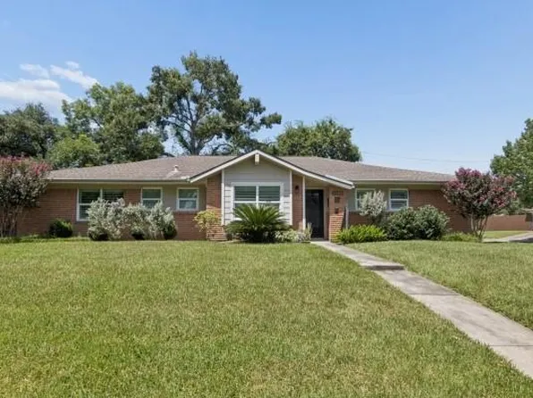 5102 Creekbend Dr, Houston, TX 77035