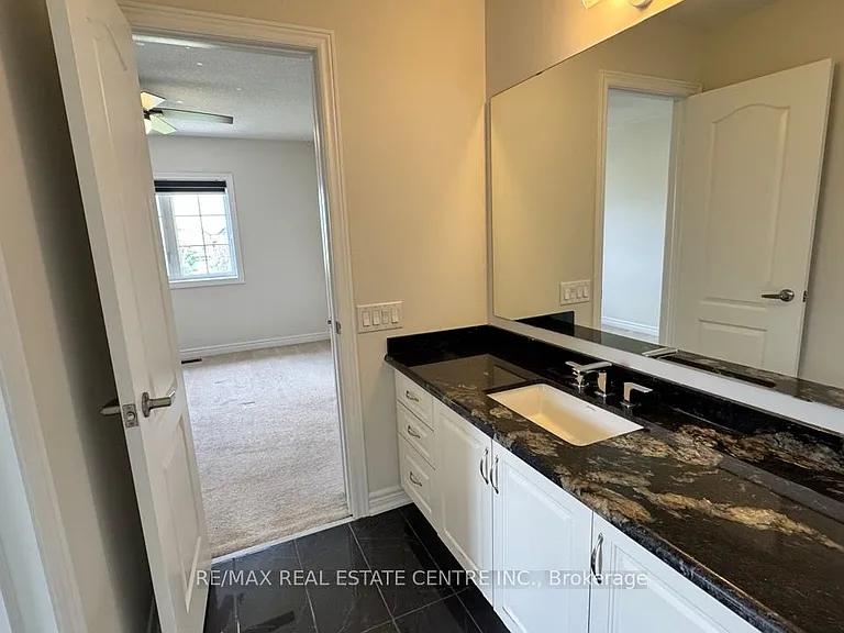 52 Maple Trail Rd — Photo 34