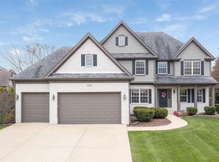 1202 Buttermilk Ln, Batavia, IL 60510