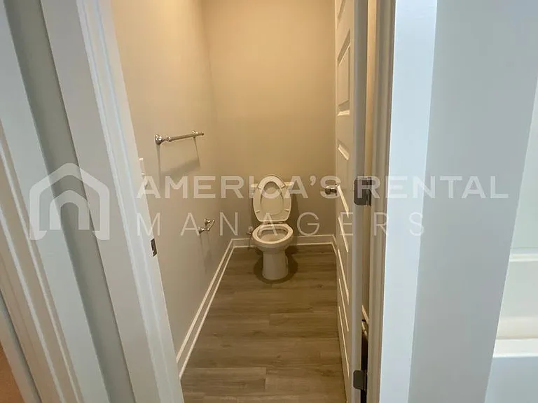 240 County Road 1701 — Photo 31