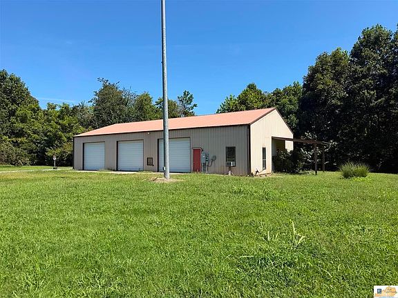 2nd image of 265 Rainbow Rd