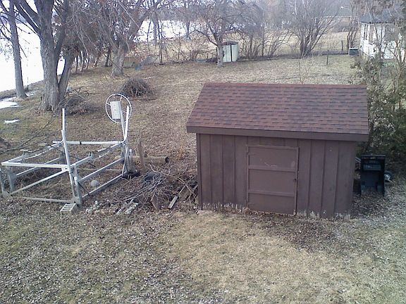 Shed and boat lift included with sale