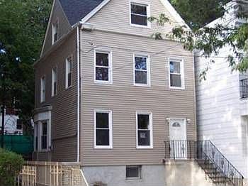 2nd image of 415 E 236th St