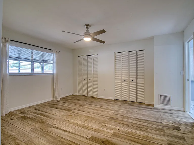 355 Laughing Gull Ln — Photo 14