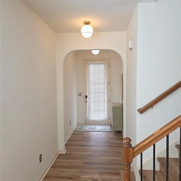 2281 Attewood Dr — Photo 3