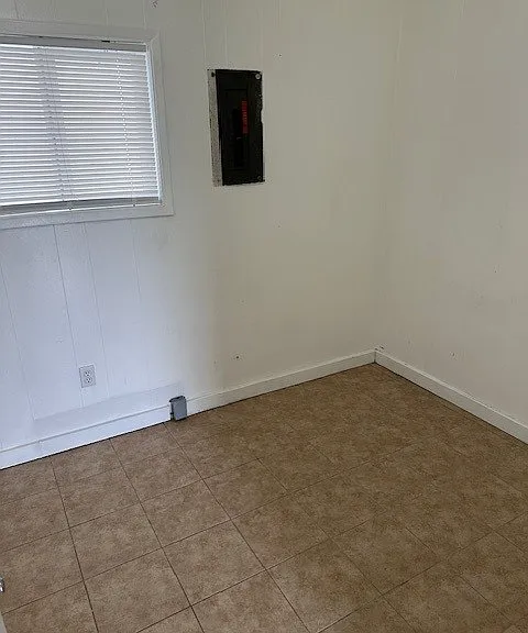 679 Point Brown Ave NW — Photo 10