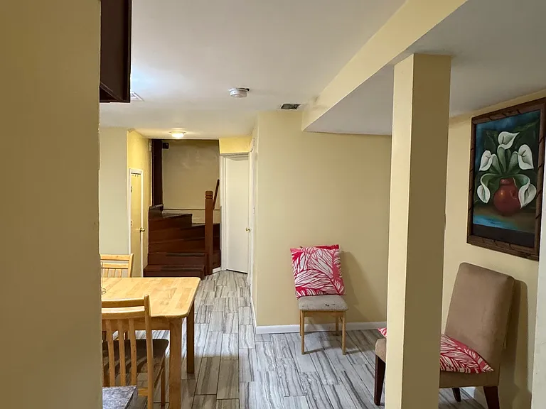 3912 N Spaulding Ave — Photo 5